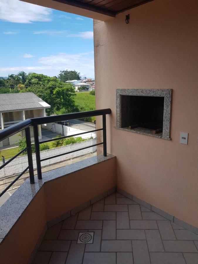 Apto Com Churrasqueira - 60 Metros Do Mar!!! Canasvieiras Florianopolis Exterior photo
